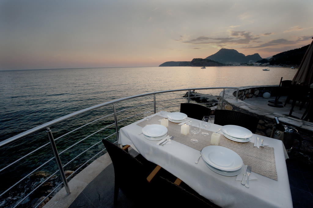 Love Live Hotel Sutomore Exterior foto