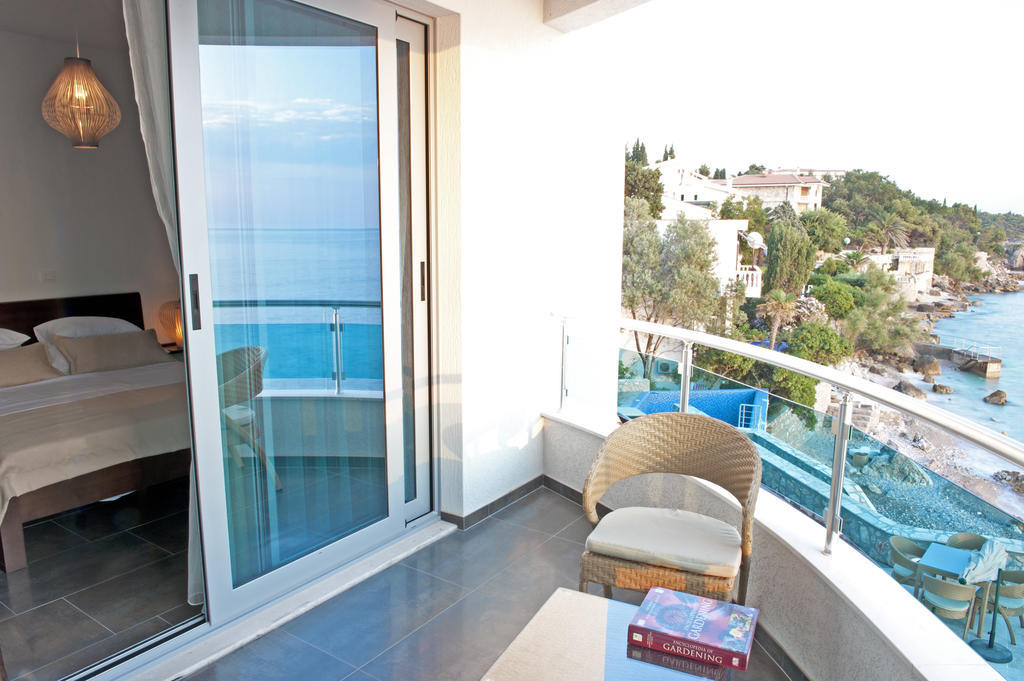 Love Live Hotel Sutomore Habitación foto